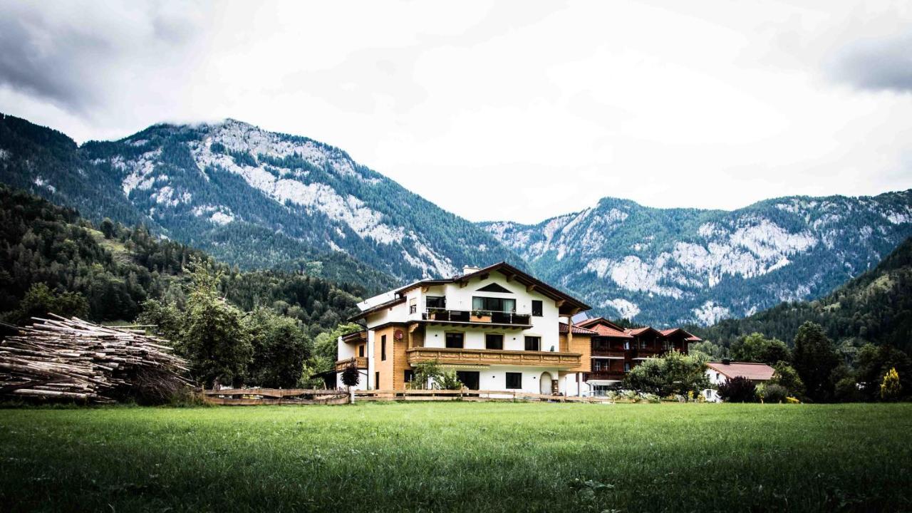 Gaestehaus Erika - By Mynests Schladming Exterior photo